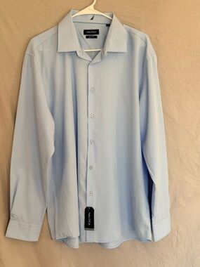Nautica Men's Pale Blue Button-Front Dress Shirt